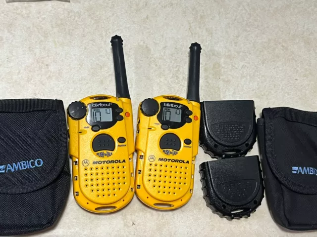 Motorola Talkabout Yellow Two Way Radio Walkie Talkies Lot of 2 Working READ