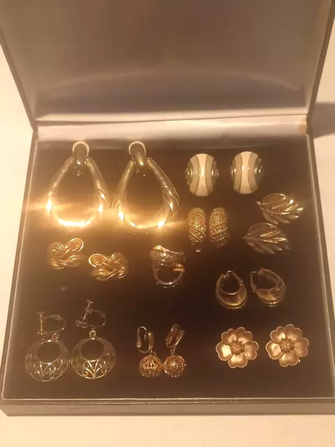 Job Lot Mixed vintage Gold Tone Clip on Earrings Costume Jewellery