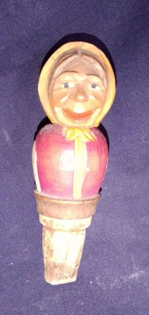Bouchon en bois sculpté à la main - France
