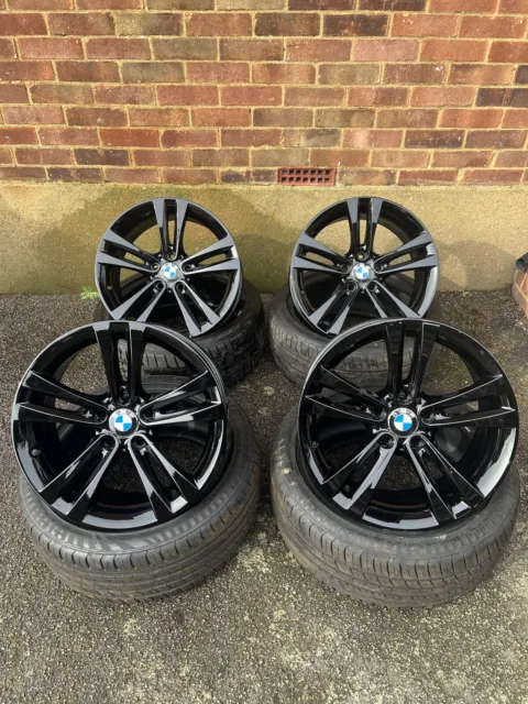 Genuine BMW 18inch Alloy Wheels- Black (Refurbished)