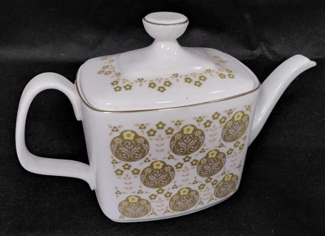 Tetera china inglesa de hueso fino vintage Royal Doulton polaca. H.5017