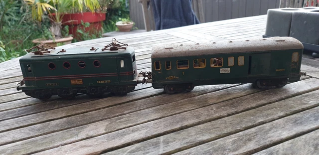 Train Ancien Jouet Locomotive Et Un Wagon Hornby Par Meccano En Tole