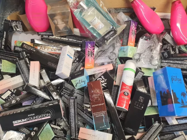 25 Random COSMETICS WHOLESALE JOBLOT PACK OF 25MIXED ITEMS Carbooters Make Up 3