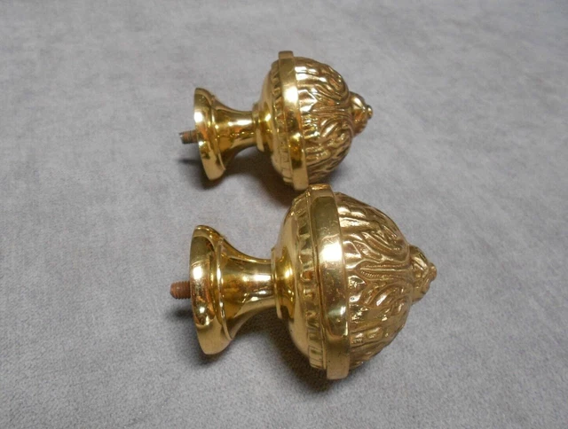 ANCIEN POMMEAU BOULE ESCALIER BRONZE Poids 570 g FEV 43 EUR 60,00