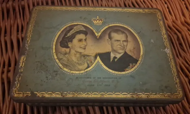 Vintage Tins Queen Elizabeth June 2nd 1953 Coronation Souvenir Tin