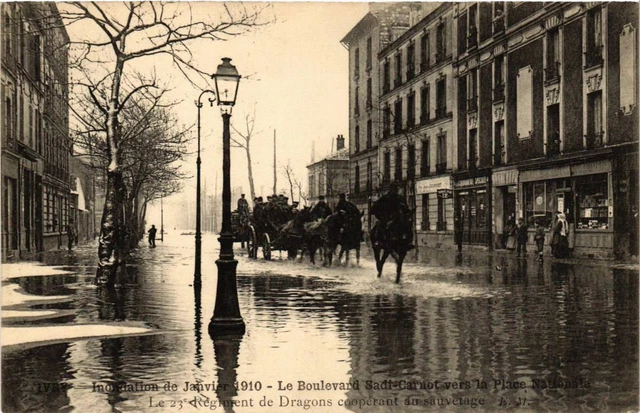 CPA AK IVRY Boulevard Sadi-Carnot Inondations 1910 (671912)
