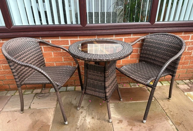 Kingfisher egg bistro set hotsell