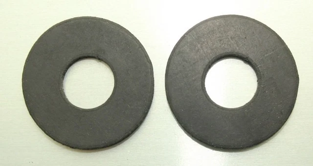 Rix Engineering Front Strut Wiper Seal Insert 40mm ID For Escort Mk1 Mk2