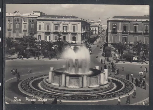 Cartolina Bari Piazza Roma Fontana ANIMATA R346