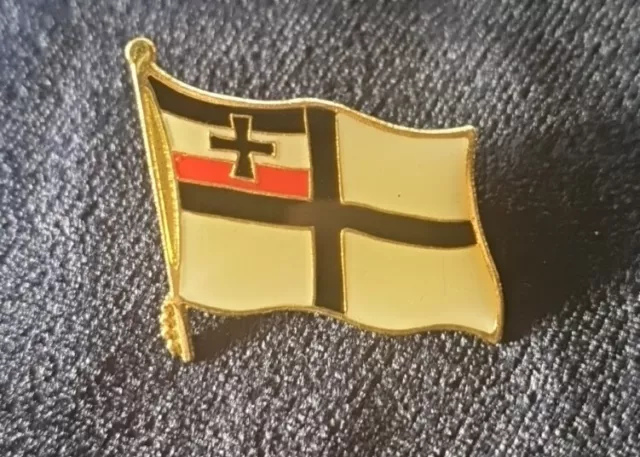 Reichskriegsflagge PIN Anstecknadel Flagge