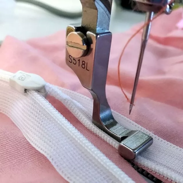 Sewing Machine Single-Sided Invisible Zipper Presser Foot #S518L/T168 Random