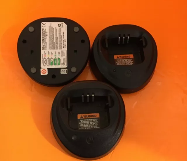 Lotto Di (3) Motorola Rapido Caricabatterie Kit WPLN4138AR Per CP150 CP200 PR400