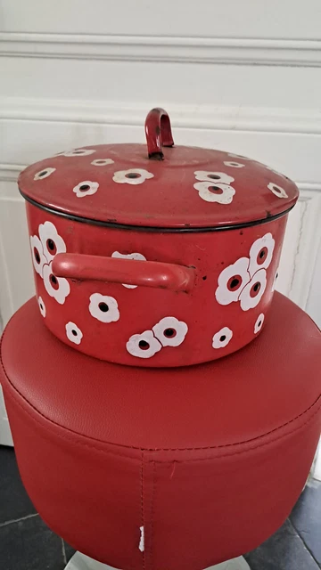 Cocotte Le Creuset Marmite en Fonte Rouge Cerise 28 cm | Boutique De Chef