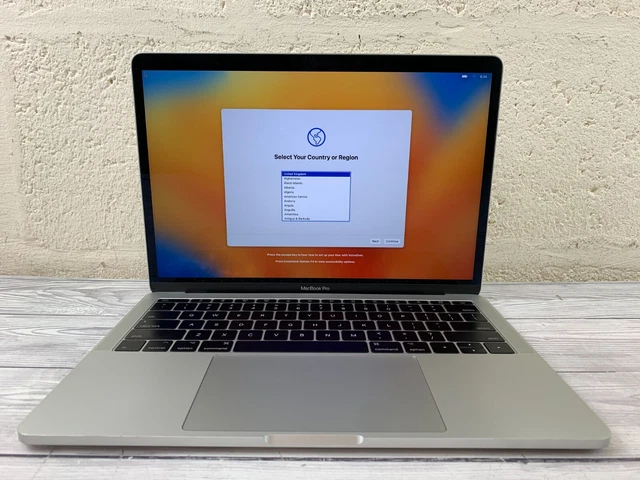 Apple MacBook Pro 13,3" metà 2017 - Core i5 2,3 GHz - 16 GB DDR3 - 256 GB flash