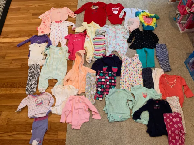 37 pc Infant Baby Girl Clothes lot 6 Months Outfit Pajamas Carters Gap Christmas