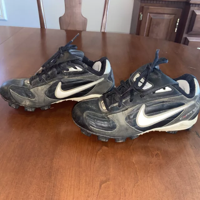 Nike Youth Baseball Cleats Black/White Size 5Y