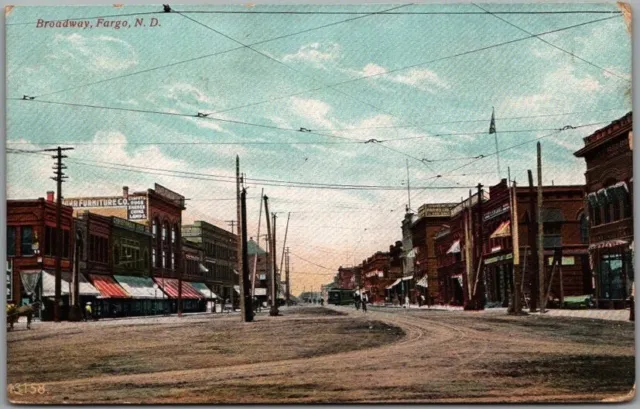Vintage 1909 FARGO, North Dakota Postcard "BROADWAY" Downtown Street Scene