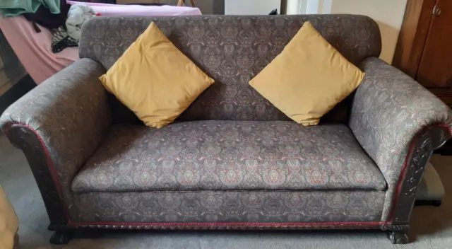 Solid Oak Beautifully Carved Edwardian Horsehair Sofa