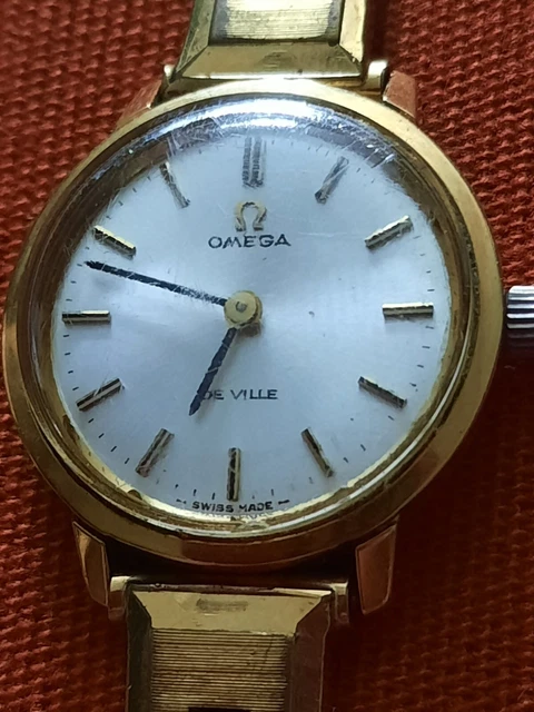 Montre Femme Elves à Remontage Mécanique - Boîtier Acier Antichoc - Occasion Très Bon état