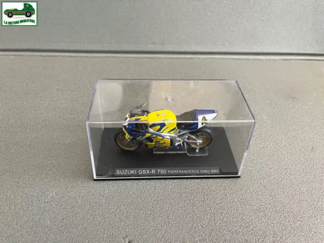 Moto GP miniature Suzuki GSX-R 750 Pierfrancesco Chili 2001 au 1/24