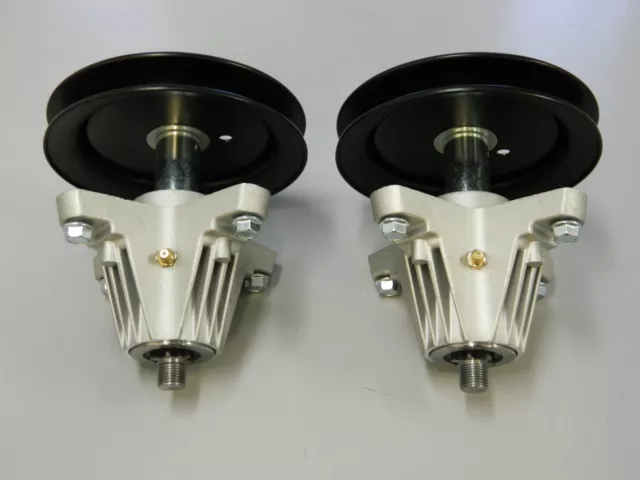 2 x SPINDLE ASSY FOR SELECTED MTD ROVER TROY BILT CUB CADET MOWERS 918-04822A