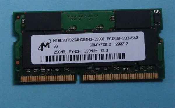 Barrette RAM 256Mo PC100 Pour IBM-Lenovo ThinkPad T21 (2648-xxx) - SO-DIMM
