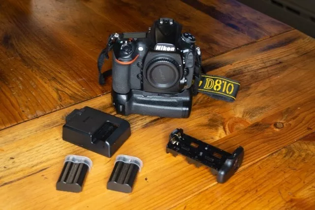 Nikon D810 FX-format Digital SLR Camera Body