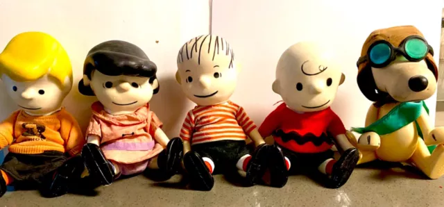 1960's Peanuts Pocket Dolls complete set of All 5 Vintage