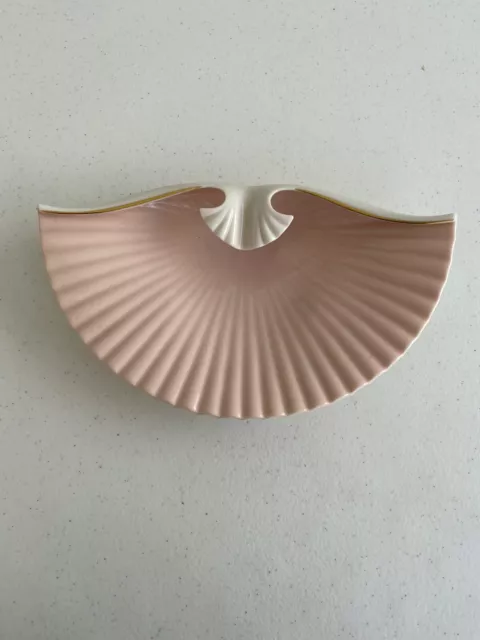 Vtg Lenox Ivory Pink Gold Scallop Shell Shaped Porcelain Footed Dish Art Deco Vtg Lenox Ivory Pink Gold Scallop Shell Shaped Porcelain Footed Dish Art Deco