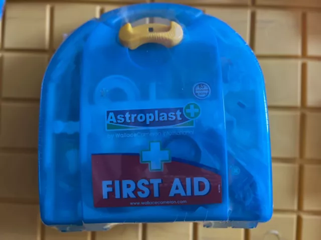 Astroplast Mezzo BS8599-1 (2014) Person First Aid Kit Ocean Green