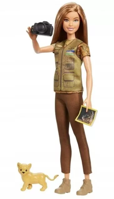 Barbie Doll National Geographic Mattel Gdm44