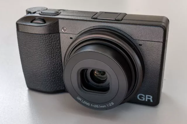 Ricoh GR IIIX 40mm (35m equiv.) f/2.8 APS-C 24.2MP Digital Camera, 90 Actuations