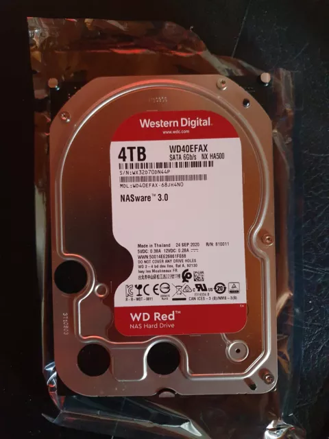 WD Red 4TB 3.5" NAS Disque dur interne - 5400, SATA 6 Gb/s, CMR, 64Mo WD40EFAX