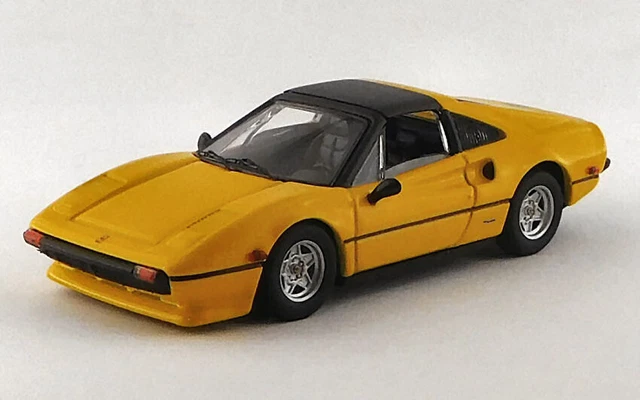 Miniature 1/43 BEST Ferrari 308 GTS 1977 – Voiture Perso Gilles Villeneuve + Figurine BE9848P