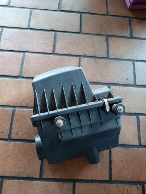 Original BMW 3er E30 Luftfiltergehäuse Luftfilterkasten 1709740