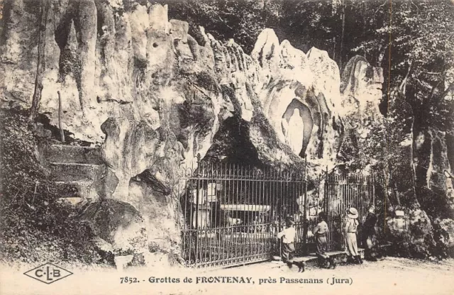 Grottes de FRONTENAY, près Passenans