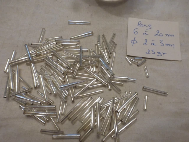 Lot De Perles Anciennes En Verre Rouge - 2,2 Mm - Environ 15g (fond De Stock Français)