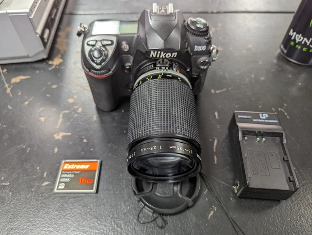 Nikon D200 10.2MP Digital SLR Camera W/ Nikon Zoom - Nikkor 35-135mm Lens
