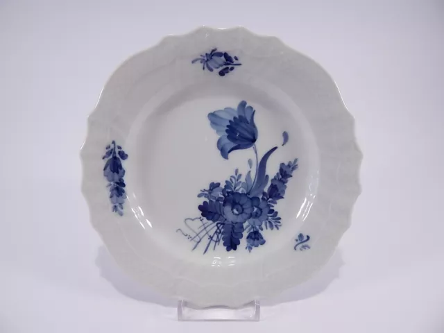 ROYAL COPENHAGEN Blue Flower Braided' Dish Dessert