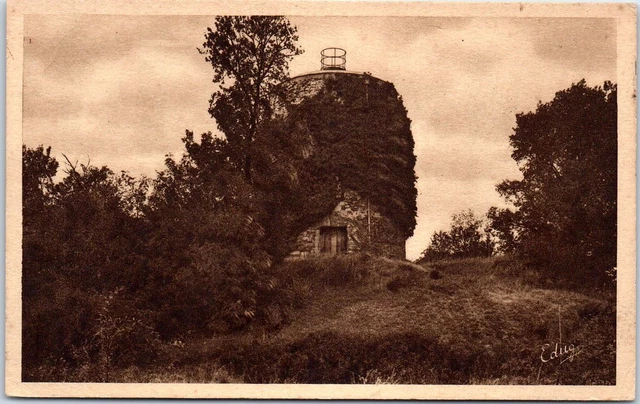 95 SILVEREUIL Antique Postcard [REF/47788]