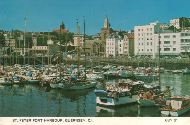 Postcard St. Peter Port harbour, Guernsey, Channel Islands. Unposted.