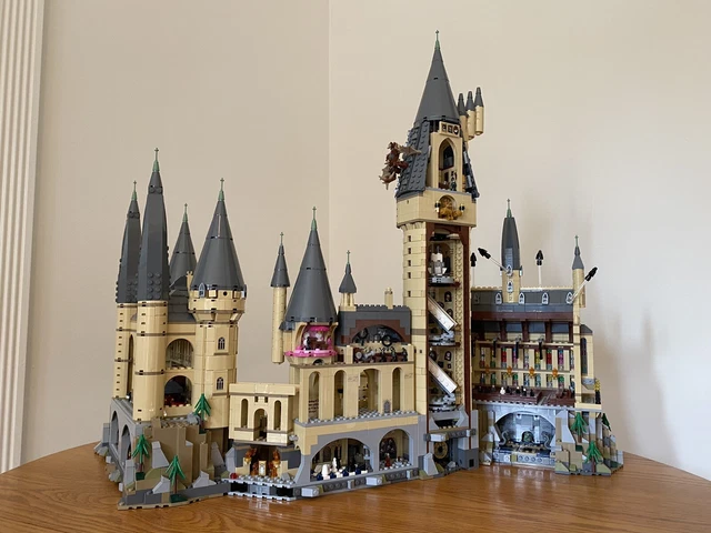 LEGO Harry Potter: Hogwarts Castle (71043) for sale online