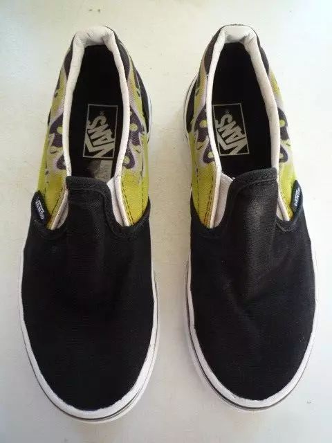 Boys vans deals size 1
