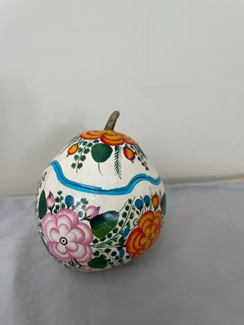 Beautiful Hand Painted Lacquerware Mexican Gourd Folk Art with Lid | Floral