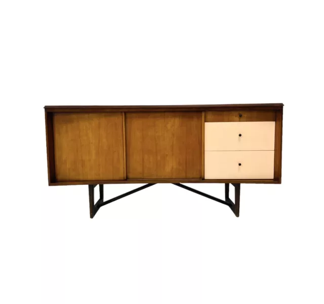 Vintage Retro Mid Century 1960s Danish Era Modernist Teak 5ft Sideboard Cabinet