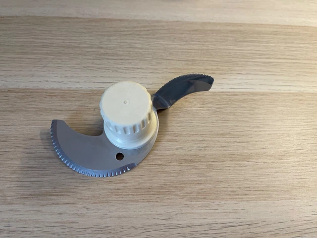 lame couteau helice pour robot multixer rowenta ka 70 tbe