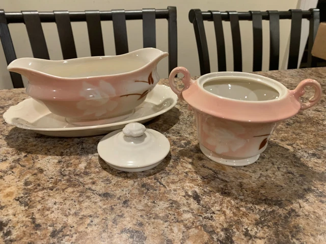 Vintage Great Northern Railroad Rose Gravy Boat & Sugar Bowl. Syracuse China ?