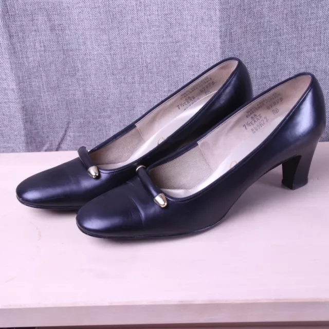 Zapatos de salón Air Step para mujer EE. UU. 7,5-2A/4A tacones sin cordones negros estrechos con acentos dorados 3