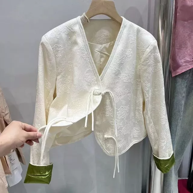 Blusa cinese 2025