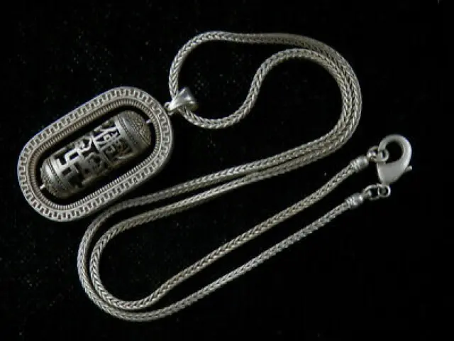Tibetan Silver Necklace W/Amulet *4Swastikas* 佛 Hollowing Pendant